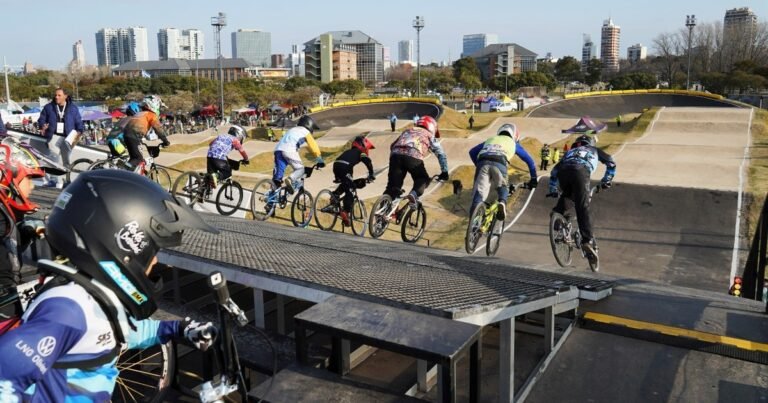 Más de 500 corredores de BMX Racing llegan a Vicente López para el Campeonato Argentino y la Copa Latinoamericana