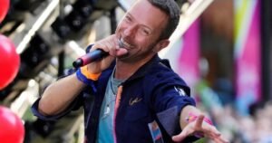 Cómo hizo Coldplay para volver a la cima del ranking con "Moon music", algo no conseguía hace diez años