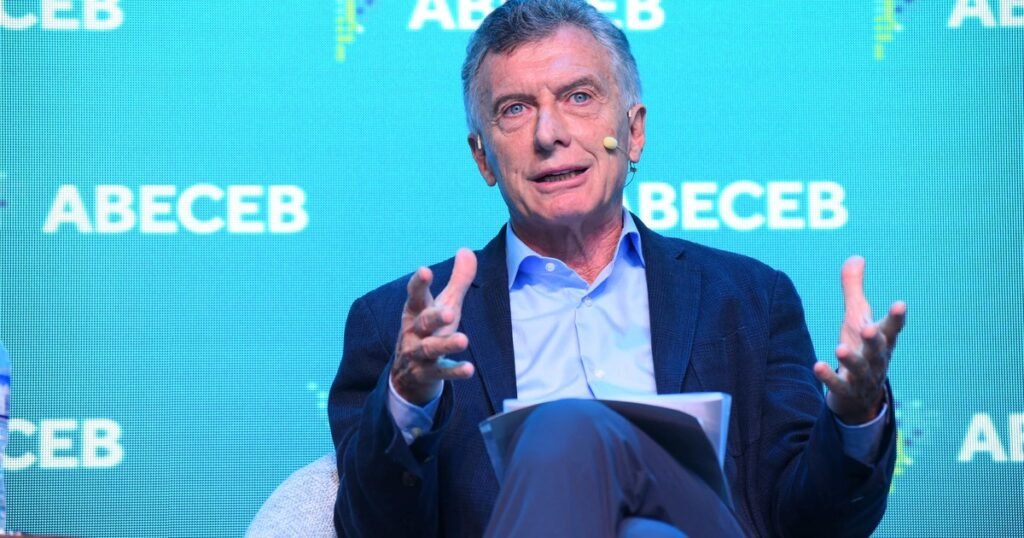 Giro: Macri apoya los cinco puntos de los gobernadores