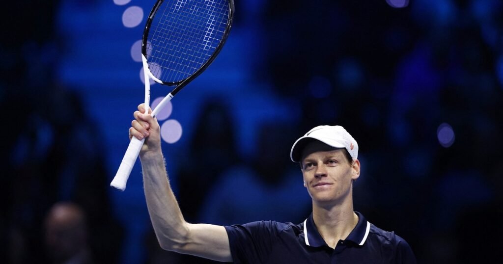 Sinner aplastó a Ruud y chocará contra Fritz, verdugo de Zverev, por la corona del ATP Finals y ser el nuevo Maestro del tenis mundial