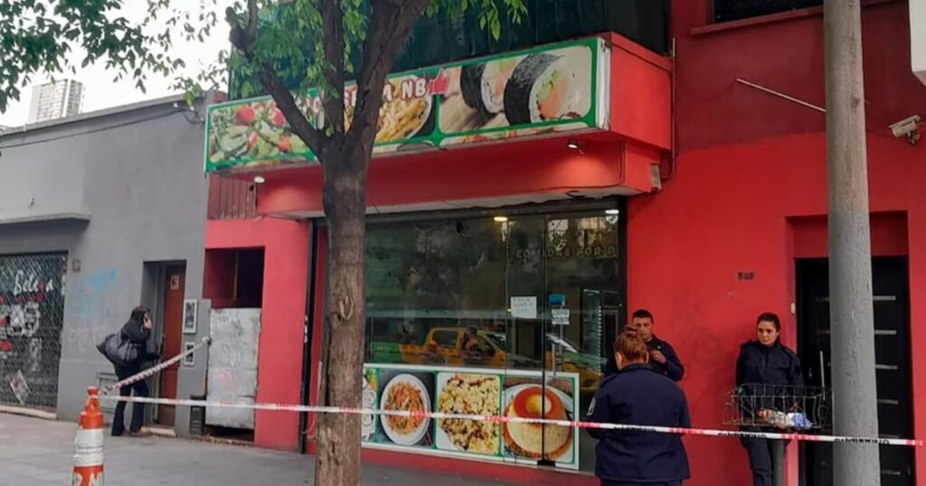 Una adolescente de 17 fue a robar con su sobrino de 14 y mataron a un matrimonio chino en Merlo