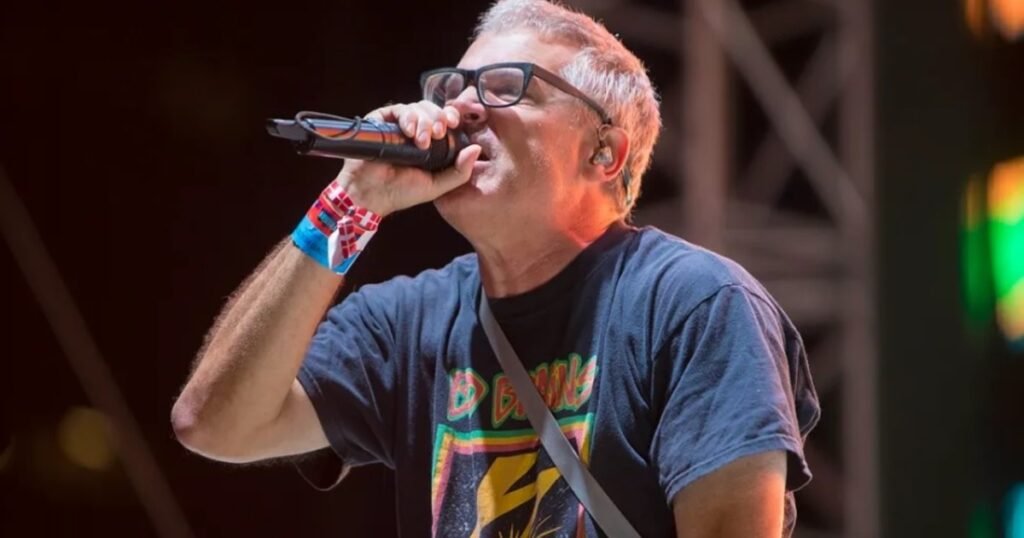 Las confesiones del Milo Aukerman, el científico del punk: "Ser antivacunas te convierte en un ser medieval"