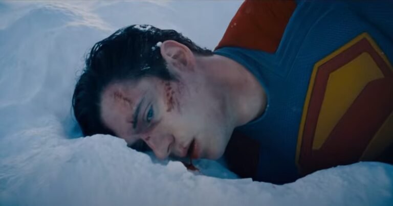 Superman aparece sangrando y con su perrito en el primer tráiler de la nueva película: ¿cuándo se estrena?