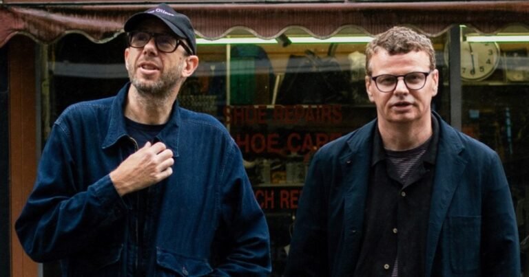 The Chemical Brothers promete abandonar la solemnidad en una performance potente con licencia a enloquecer