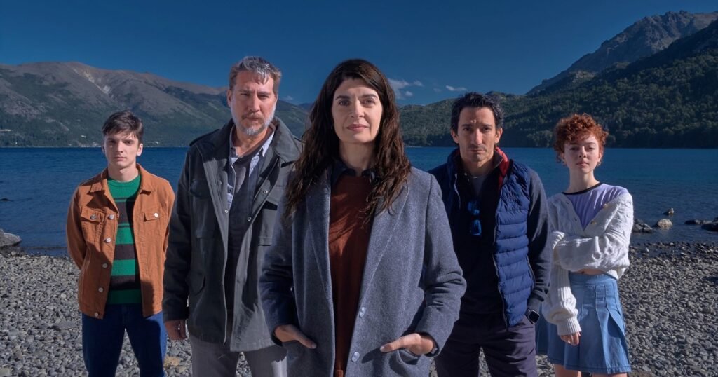 Netflix revela el tráiler y arte principal de "Atrapados", el nuevo thriller con Soledad Villamil y Juan Minujín hecho en Argentina