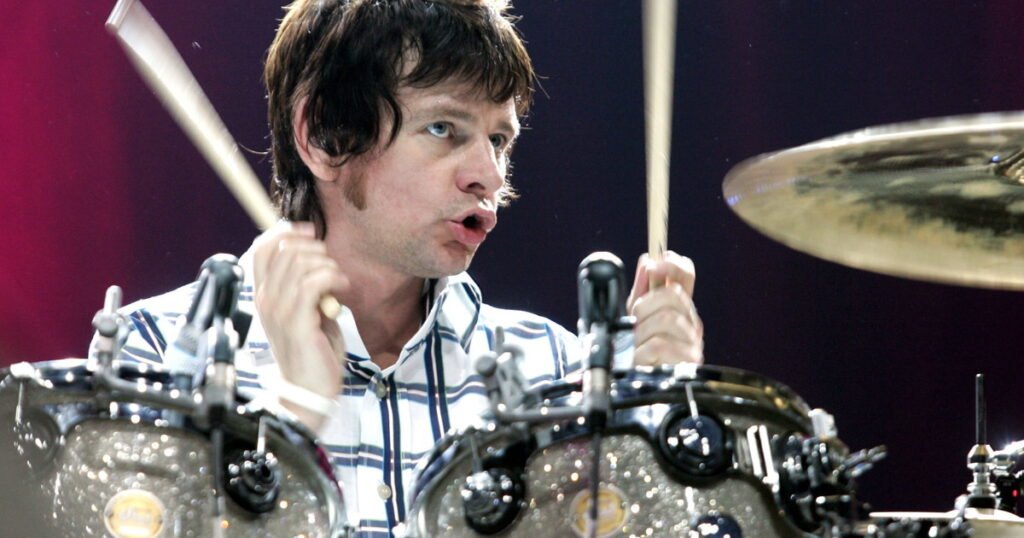 La legendaria banda The Who echó , sin darle explicaciones, al hijo de Ringo Starr, que fue su baterista los últimos 30 años