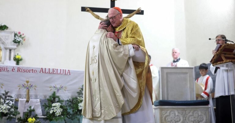 La sucesión del papa Francisco: la historia de los cónclaves, del más corto al más largo y la señal de una paloma