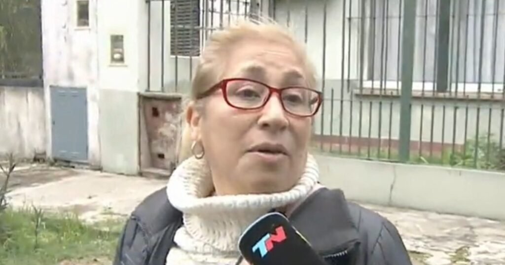 La pesadilla de una mujer en Castelar: la sorprendieron mientras dormía y la quemaron con una plancha para robarle