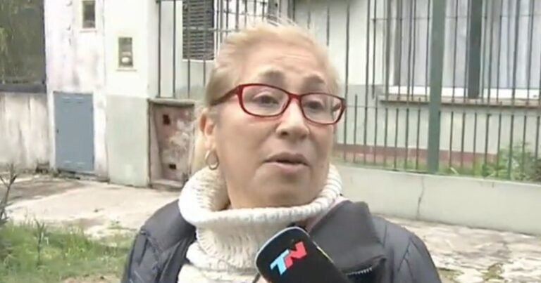 La pesadilla de una mujer en Castelar: la sorprendieron mientras dormía y la quemaron con una plancha para robarle