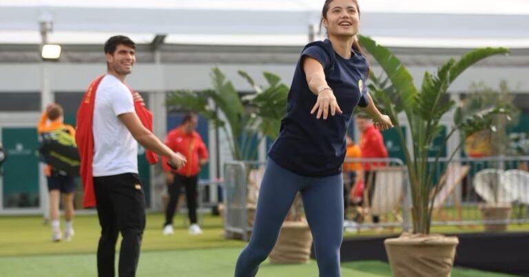 Djokovic-Sabalenka y Alcaraz-Raducanu: los dos nuevos "matrimonios" de la elite del tenis que tienen atrapados a los fanáticos antes de Wimbledon