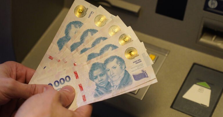 Esta es la fecha de pago del aguinaldo para empleados públicos y jubilados en Chubut
