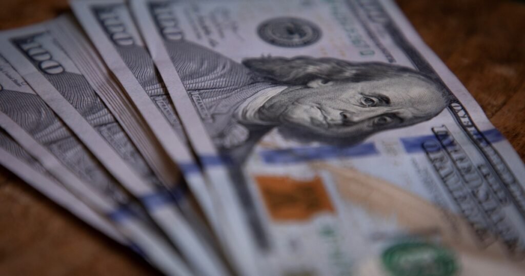 Dólar hoy y dólar blue, EN VIVO: a cuánto cotiza el oficial y cuál es el precio del paralelo este miércoles 25 de junio, minuto a minuto