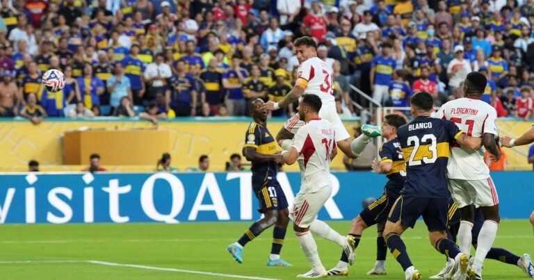 El gesto desafiante de Nicolás Otamendi a los hinchas de Boca: luego de ser silbado, les gritó de frente el gol del empate de Benfica