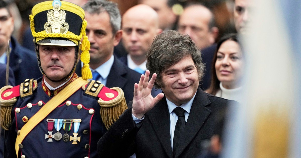 Nueva encuesta: qué pronostica para la elección de octubre una de las consultoras que acertó el triunfo de Adorni en CABA
