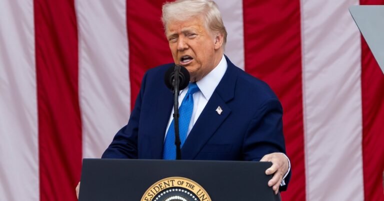 El Pentágono pausó envíos de armas a Ucrania y no avisó a Trump