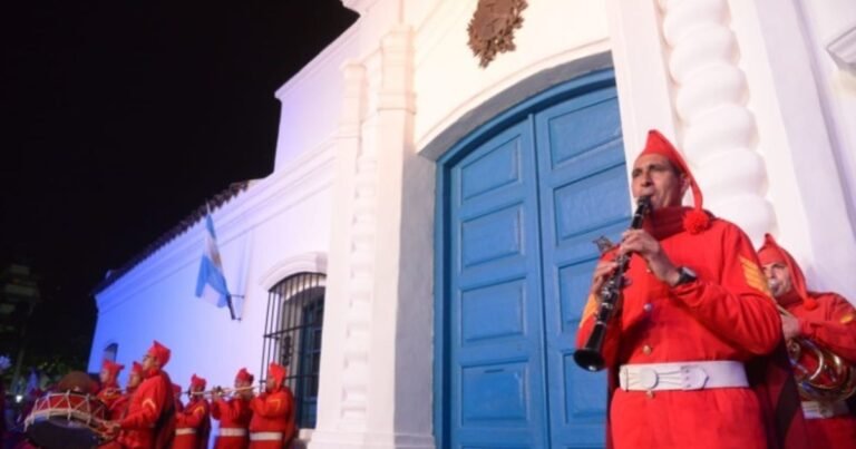 Sin Javier Milei, se realizó la vigilia por el Día de la Independencia en Tucumán