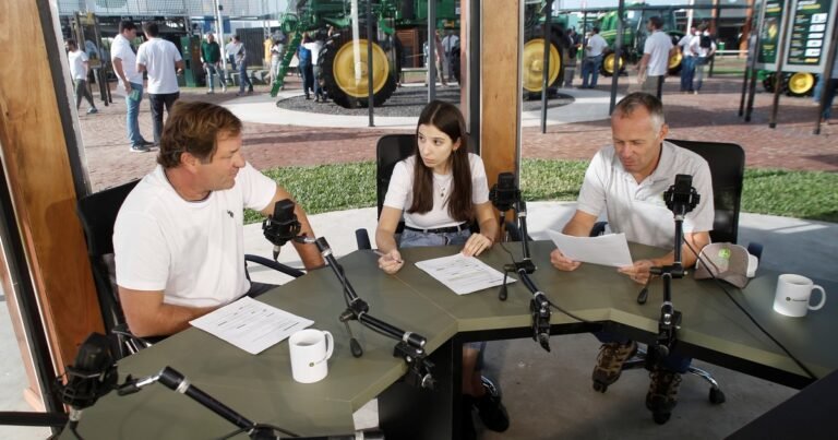 Nuevos episodios de “Agronectados: charlas para la agricultura del futuro” de John Deere