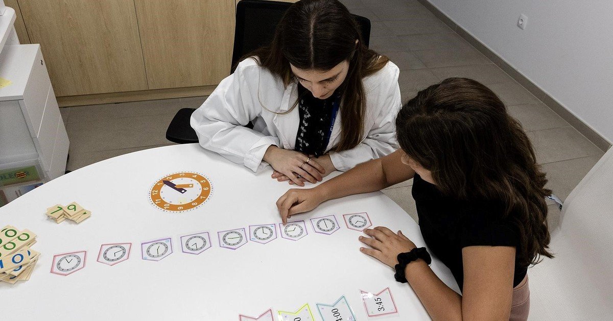 Síntomas ocultos de la dislexia en adultos que millones desconocen