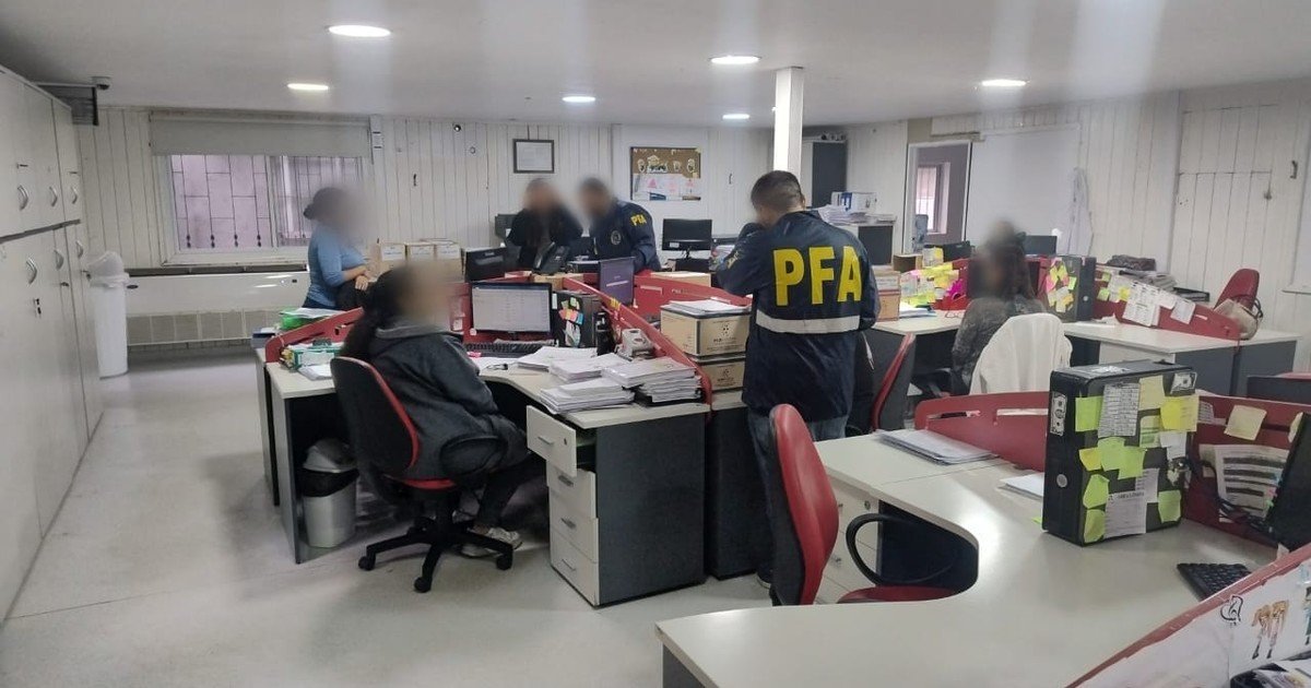 Una ex empleada del laboratorio del fentanilo contaminado denunció graves irregularidades: "ANMAT le avisaba a García Furfaro cuándo iban a pasar las inspecciones"