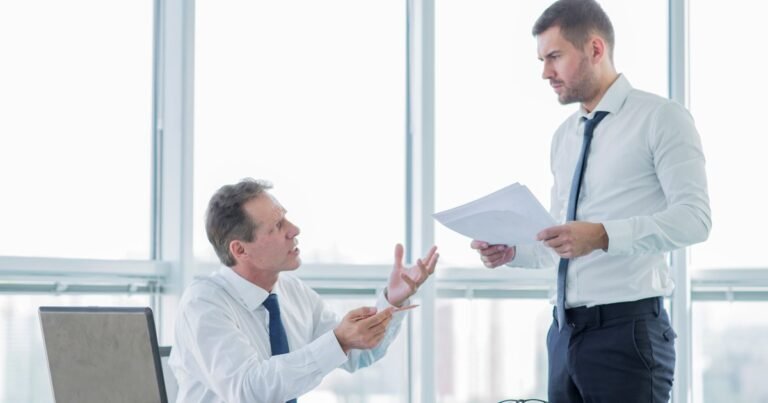 Cómo reconocer a un jefe tóxico: 11 señales que revelan un liderazgo dañino
