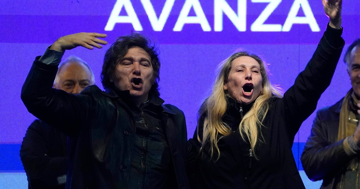 Doble comando y tres meses caóticos