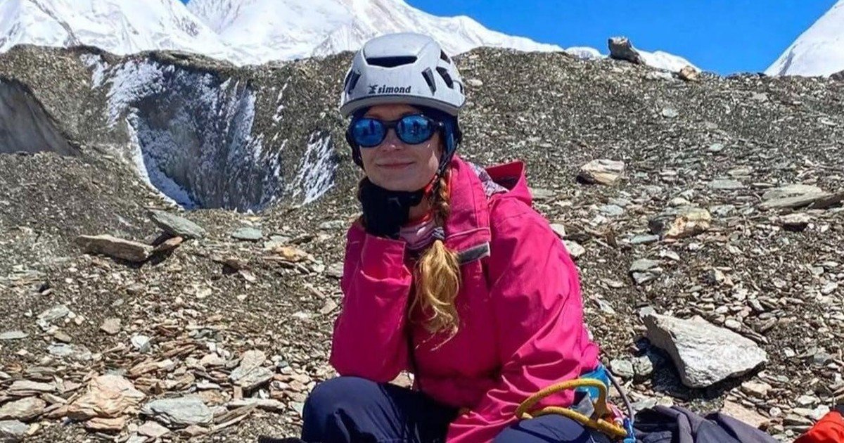 Revelan un nuevo video de la carpa de la montañista rusa: "No hay señales de vida"
