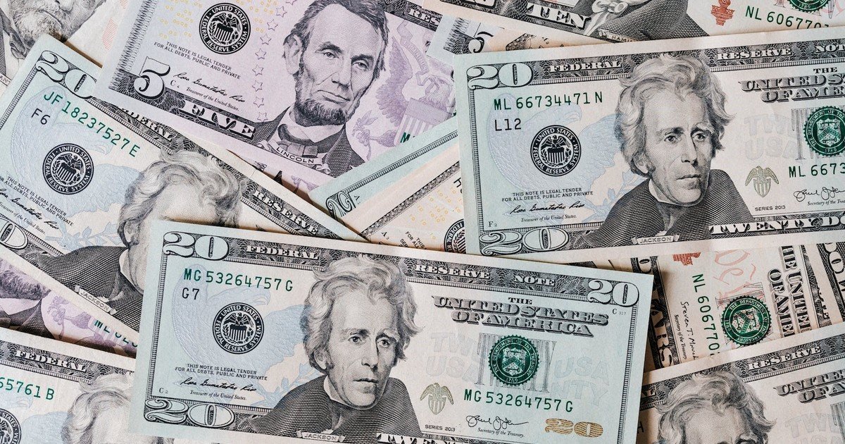 Dólar hoy y dólar blue, EN VIVO: a cuánto cotiza el oficial y cuál es el precio del paralelo este viernes 5 de septiembre, minuto a minuto