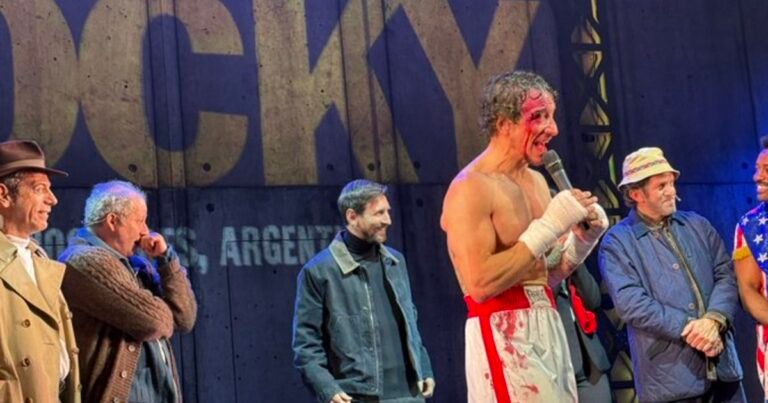Lionel Messi fue a ver a Nicolás Vázquez en Rocky y se llevó una ovación: "Dale campeón"