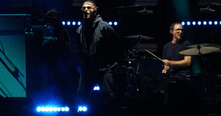 Oasis, "la fuerza cultural pop más dañina en la historia británica", llegó a su fin: cómo fue gira del adiós