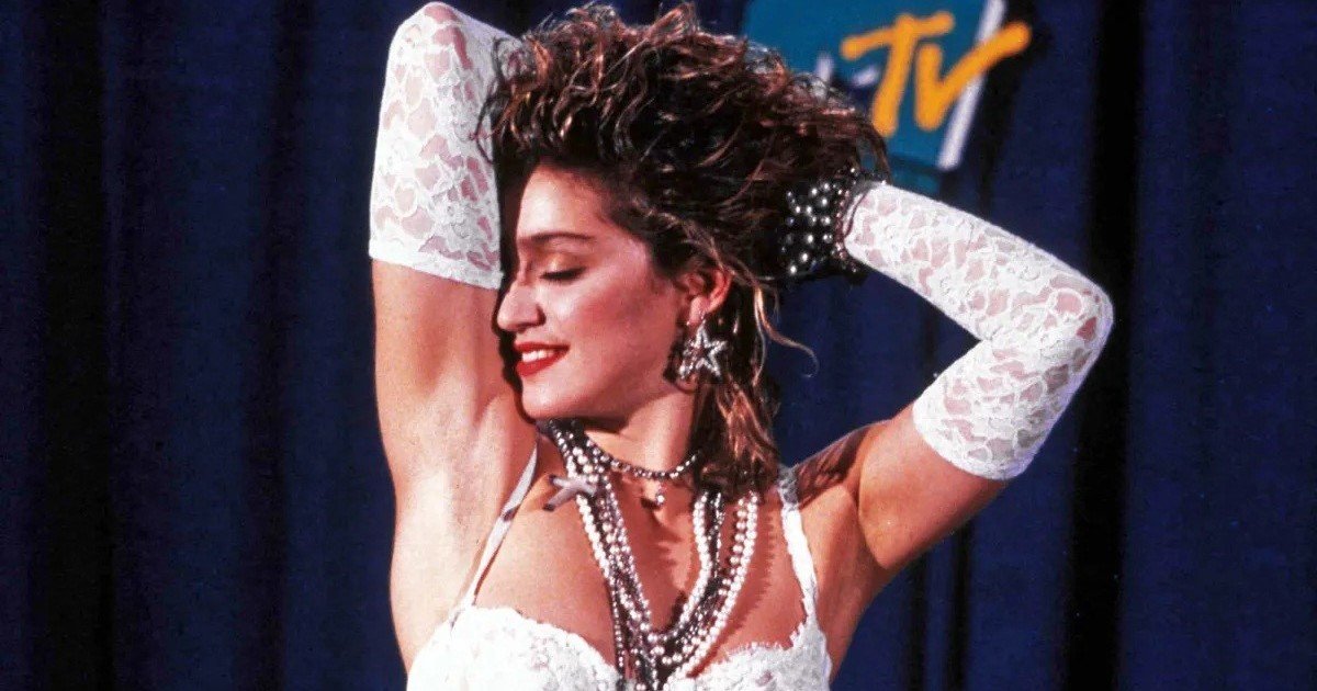 La historia detrás de "Like a Virgin", el hit de Madonna que tenía un significado masculino oculto y la llevó a ser la "Reina del Pop"