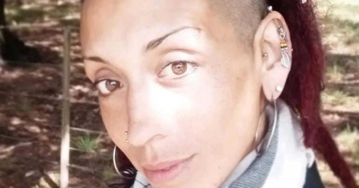 "Acá estoy, pasándola no muy bien": los últimos mensajes de Débora Bulacio, la mujer asesinada por su pareja en Necochea