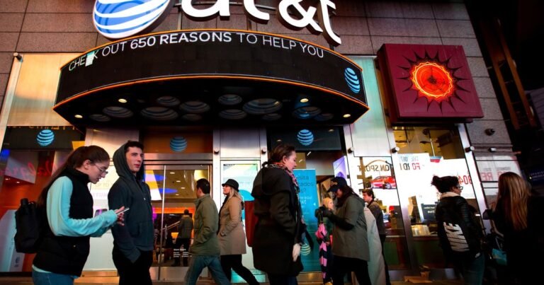 Los clientes de AT&T tienen una semana para cobrar hasta US$7.500 del acuerdo por la filtración de datos: te explicamos cómo reclamar el dinero