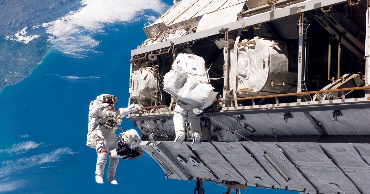 ¿Paquetes al espacio?: Viajar en cohete y dormir en una estación espacial privada, ida y vuelta por 100 millones de dólares