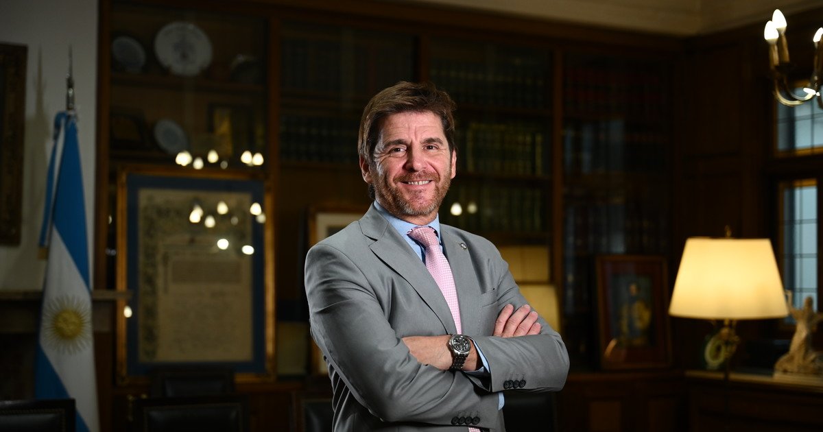 Juez Andrés Basso: "hay que concientizar a la ciudadanía para que advierta la importancia de tener un poder judicial independiente"