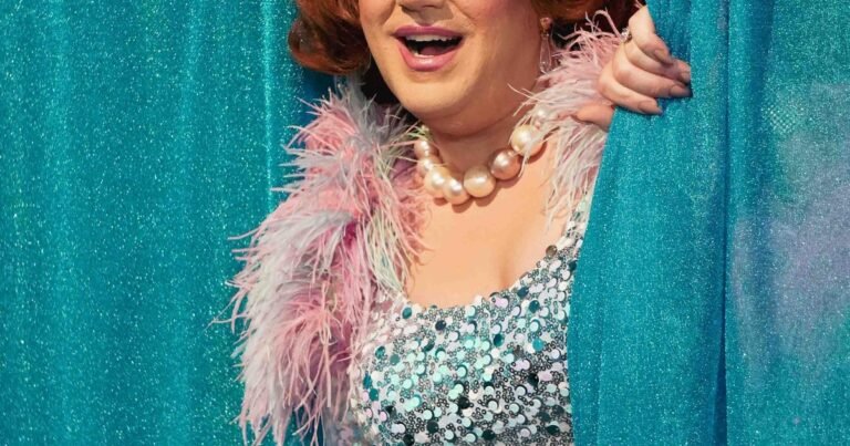 Damián Betular: de MasterChef a vestirse de mujer para hacer una comedia musical