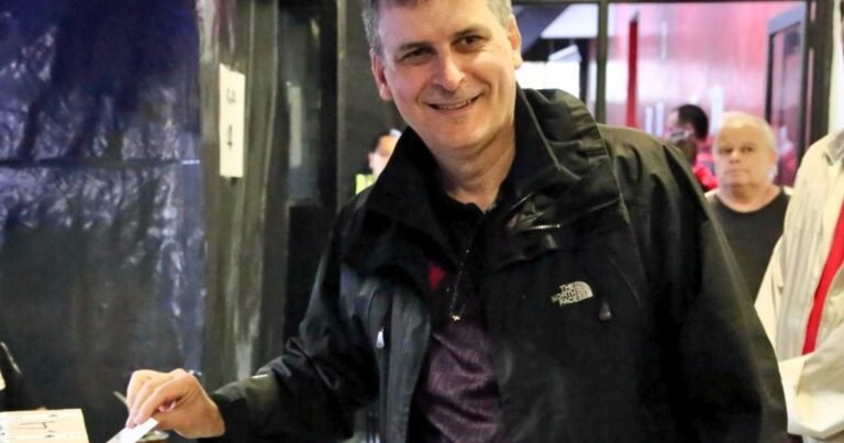 Ignacio Boero es el nuevo presidente de Newell's en una jornada que tuvo récord de votantes