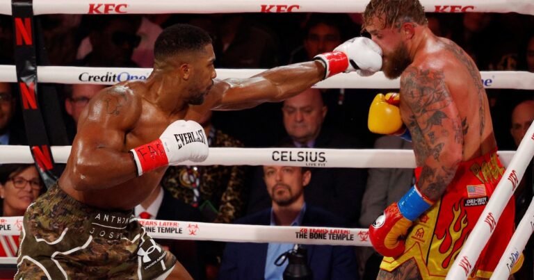 El tremendo nocaut de Anthony Joshua al youtuber Jake Paul en el mediático combate de Netflix con bolsa récord