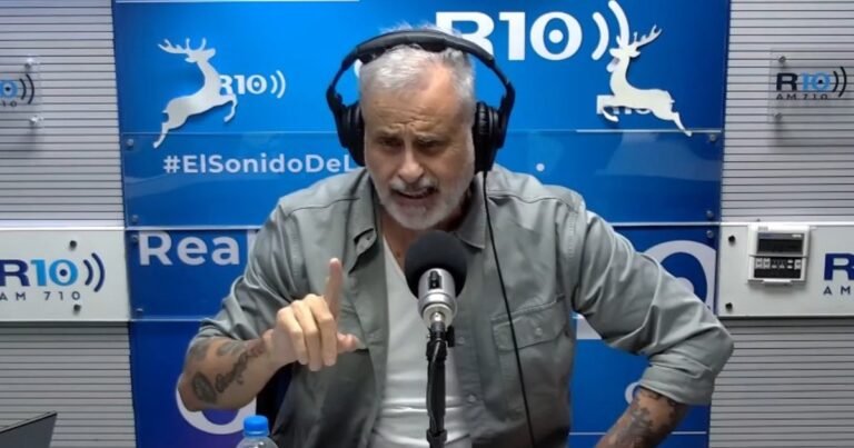 Así fue la despedida al aire de Jorge Rial de Radio 10: dejó su programa tras cuatro años