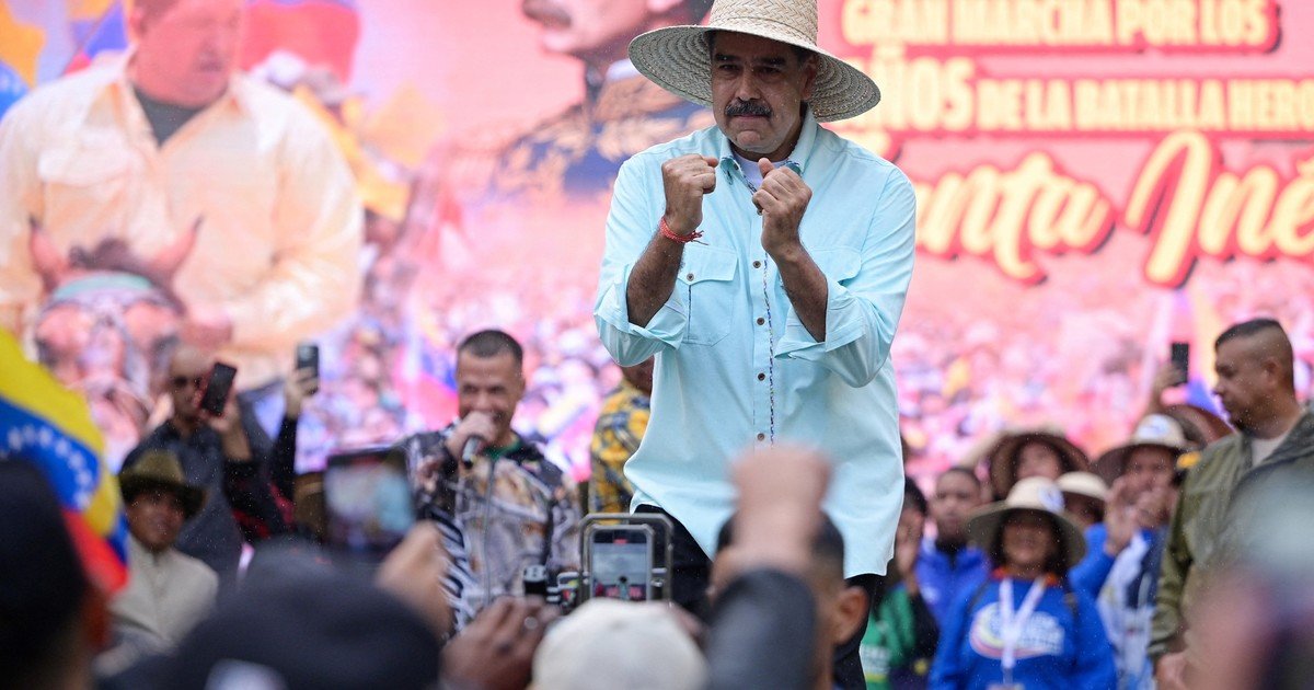 Nicolás Maduro cruzó a Milei por el apoyo a María Corina Machado: "El ridículo fue a Oslo y se volvió en diarrea"