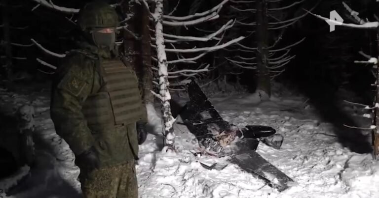 Rusia publicó un video de un dron que habría derribado en supuesto ataque contra la residencia de Putin