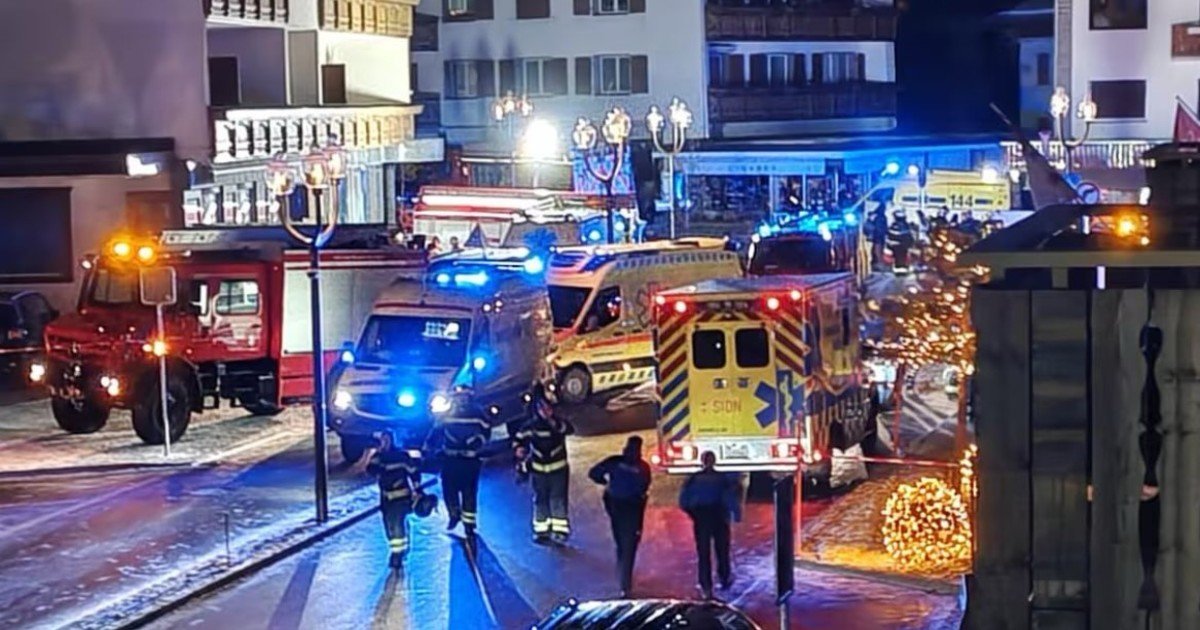 Tragedia de año nuevo en Suiza: reportan muertos y heridos tras una explosión en el bar de una localidad turística