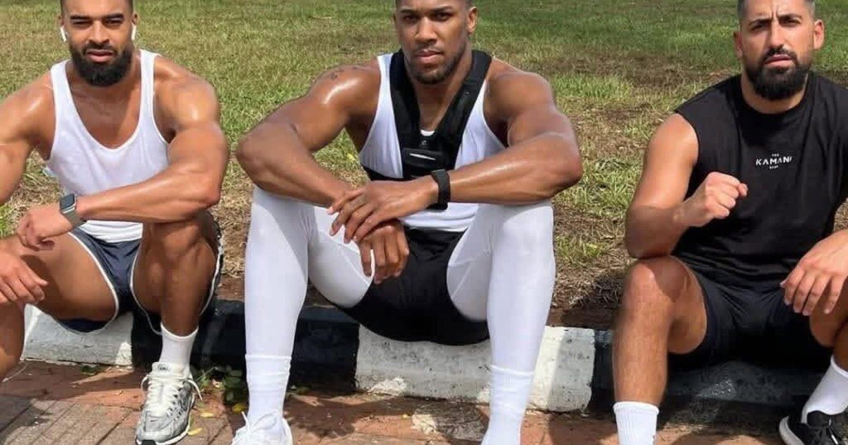 El chofer de Anthony Joshua quedó detenido tras el accidente en el que murieron dos asistentes del ex campeón mundial de boxeo