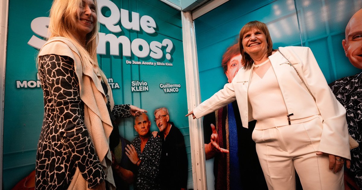 Karina Milei y Patricia Bullrich fueron juntas y ovacionaron de pie el estreno de la obra de Guillermo Yanco, pareja de la senadora