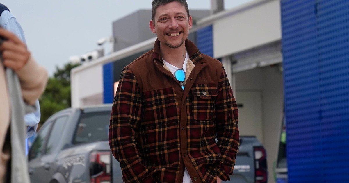 La plata y la fiesta de los espías