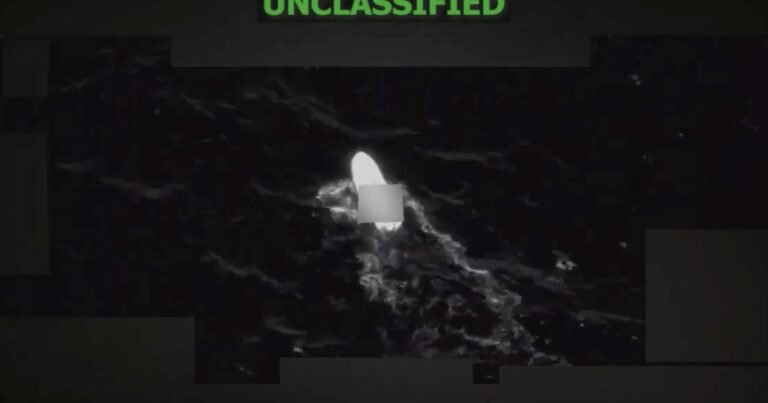 Venezuela: Estados Unidos ataca dos lanchas más y Maduro promete refuerzo militar en 2026