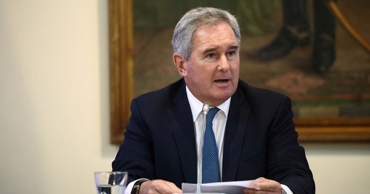 Otro reto del canciller Pablo Quirno: ahora le reclamó al embajador argentino en Suiza por tener su página web desactualizada y "totalmente politizada"