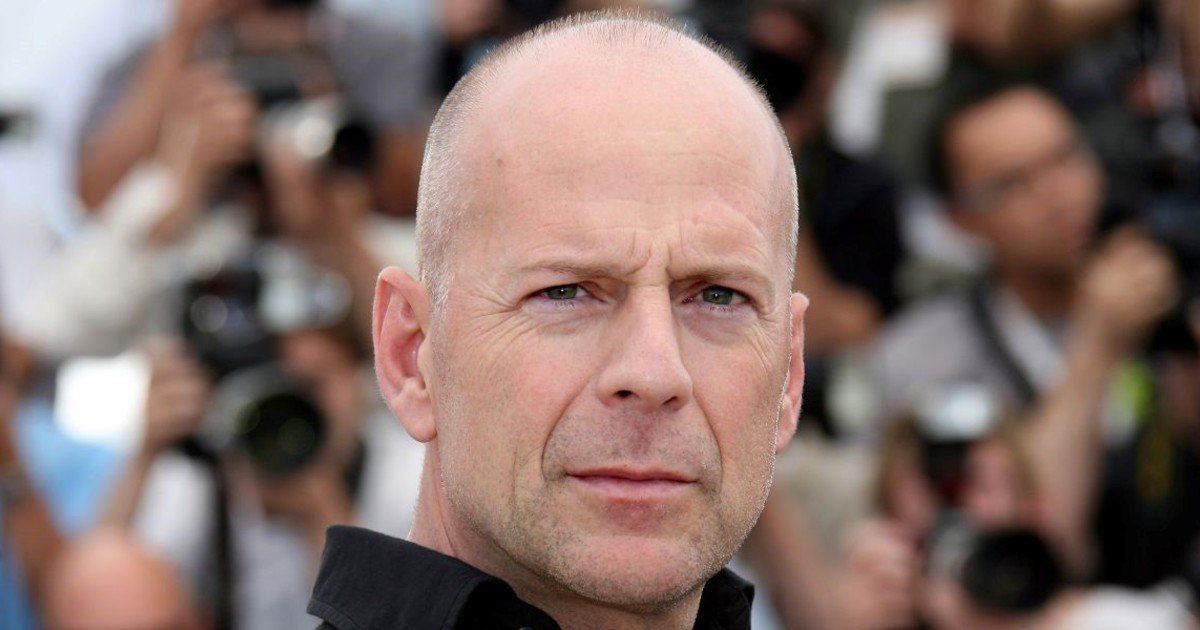 Bruce Willis no sabe que tiene demencia, pero todavía reconoce a su familia