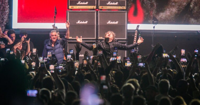 El gesto de Javier Milei cuando habló de la prisión domiciliaria de Cristina Kirchner y cantaron "tobillera"