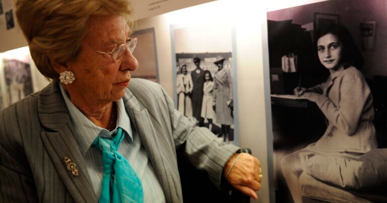 Murió Eva Schloss, sobreviviente de Auschwitz y hermanastra de Ana Frank