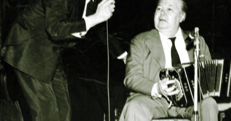 A 100 años del Polaco Goyeneche: el disco con Troilo que prueba que antes de 'recitar' era un gran cantor